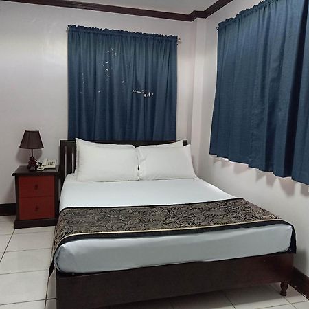 The Gabriella Bed And Breakfast Tagbilaran City Bagian luar foto