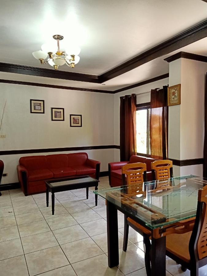 The Gabriella Bed And Breakfast Tagbilaran City Bagian luar foto